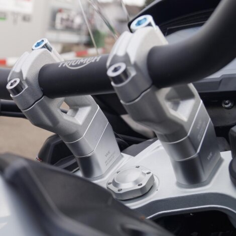 Handlebar risers with offset for Triumph Tiger 800 models extra high 50 mm and with offset