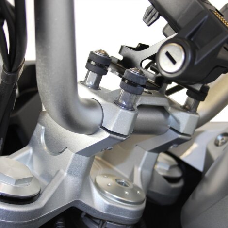 Handlebar risers with offset 30 mm high and 25 mm closer for BMW F 900 XR 19-