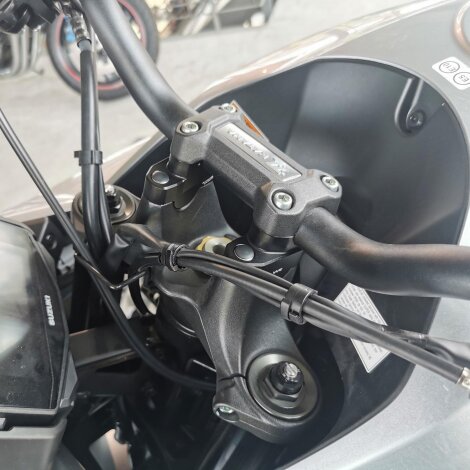 Handlebar risers 30 mm with offset 20 mm for Suzuki GSX-S 1000 / F / S Katana 2015-2020