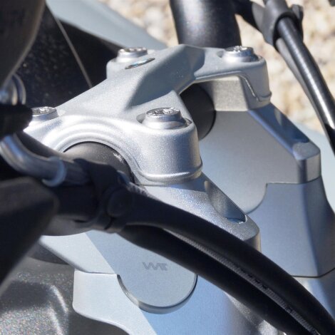 Handlebar risers with offset 30 mm up and 20 mm closer for BMW S 1000 XR 2020->