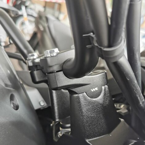 Handlebar riser with offset for Honda CB 600 F Hornet (PC41) 07-16