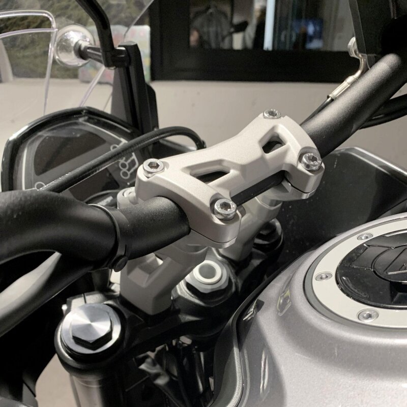 Lenkererhöhung mit Versatz für Triumph Tiger Sport 660 ab 2022 30mm höher und 20mm näher
