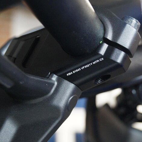 Handlebar risers 30 mm with offset 21 mm for Yamaha Ténéré 700, Rally & World Raid (Vehicle-specific)