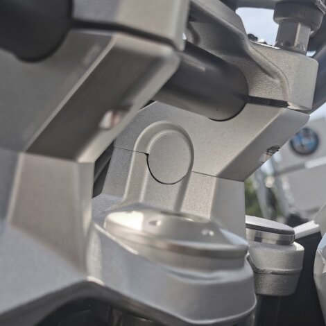 Lenkererhöhung mit Versatz 30 mm hoch & 22 mm zurück für BMW F 800 GS 24-