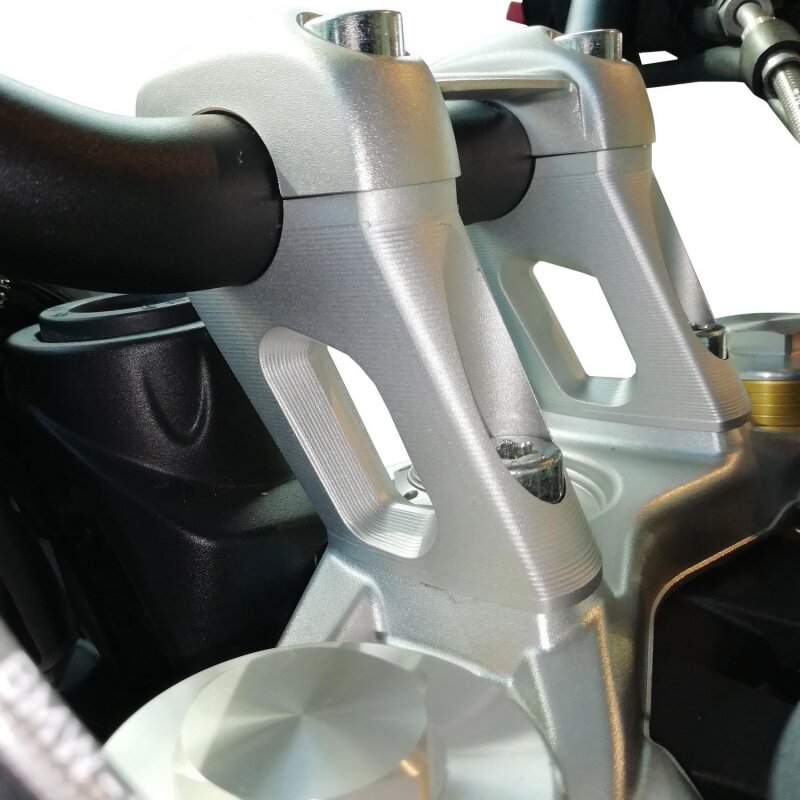 Handlebar risers with offset 25mm high and 23mm closer for BMW R NineT models