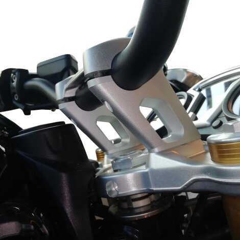 Handlebar risers with offset 25 mm high and 23 mm closer for BMW R nineT models